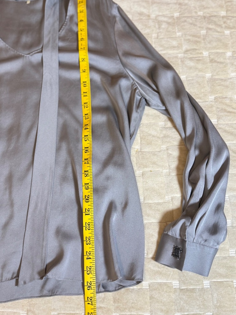 ELIE TAHARI designer dressy gray silk blouse, very classy, XL - Picture 10 of 10